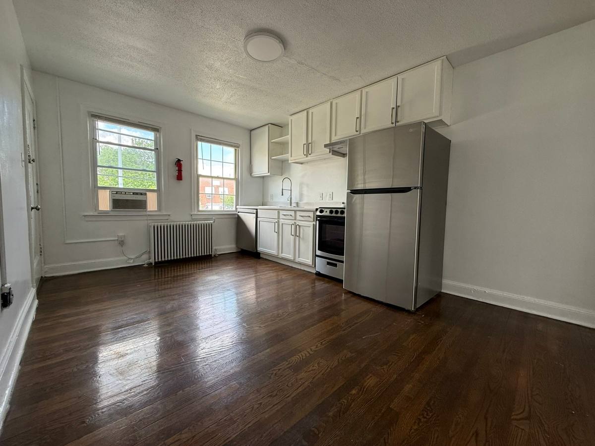 Apartment for rent at 2425 E St NE #3, Washington, DC 20002