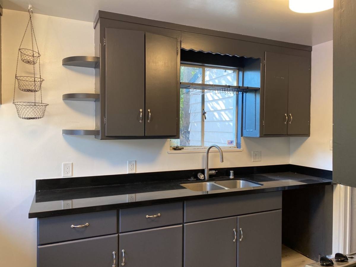 House for rent at 648 K St, Davis, CA 95616