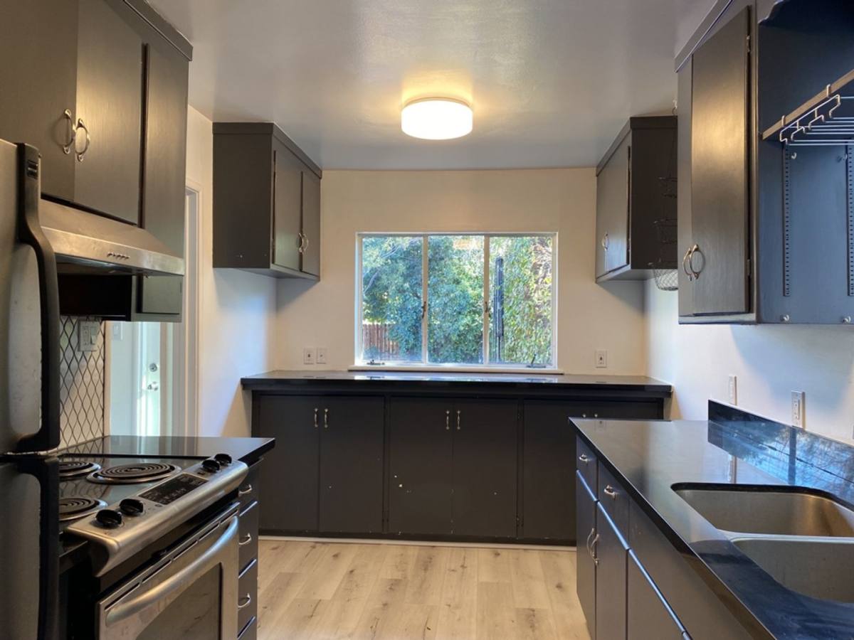 House for rent at 648 K St, Davis, CA 95616