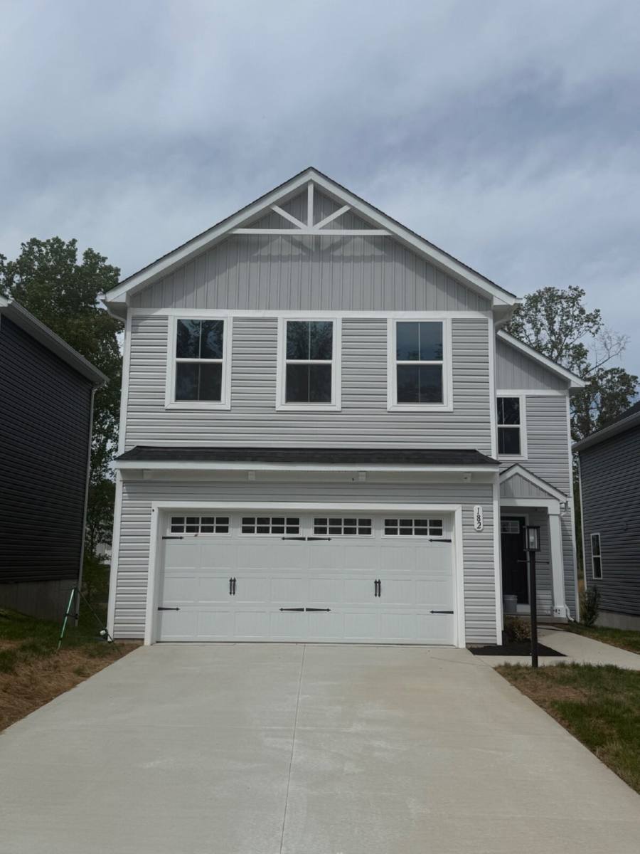 House for rent at 182 Grove Hill Terrace, Lynchburg, VA 24501