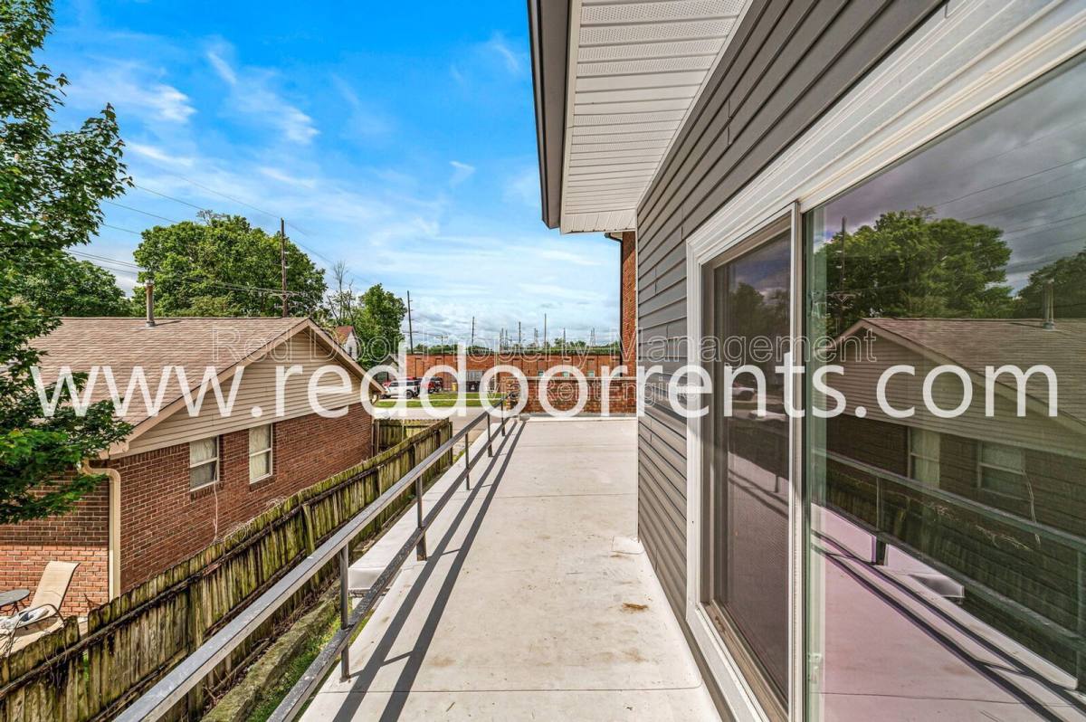 Apartment for rent at 389 N Main St #B, Martinsville, IN 46151