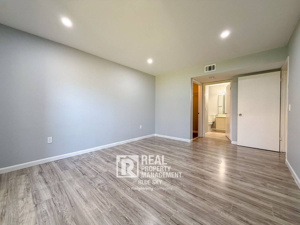 Condo for rent at 9481 Highland Oak Dr #1502, Tampa, FL 33647