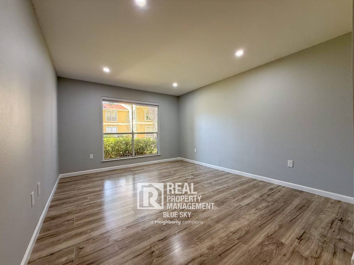 Condo for rent at 9481 Highland Oak Dr #1502, Tampa, FL 33647