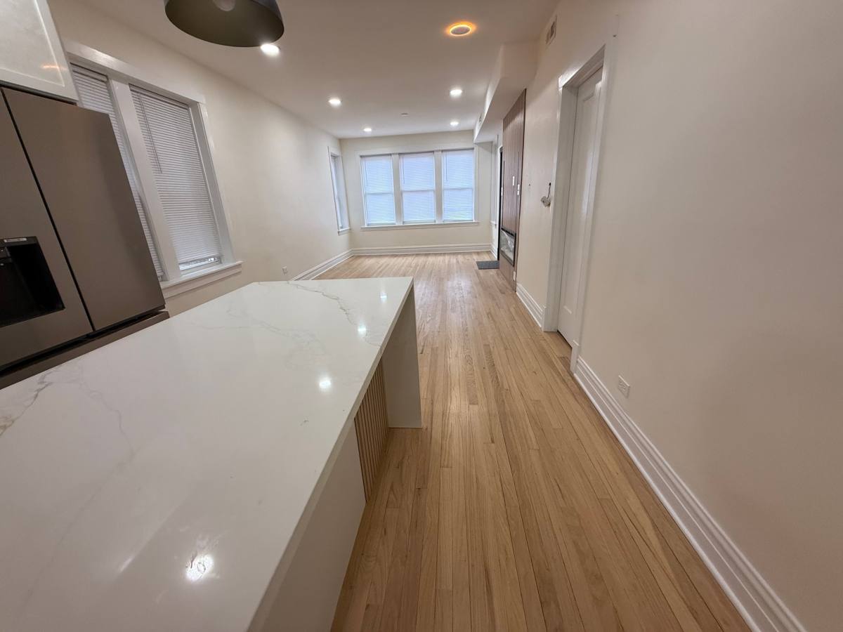 Apartment for rent at 5232 W Montana St #2, Chicago, IL 60639