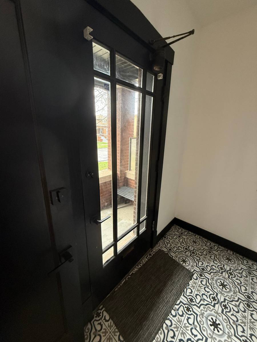 Apartment for rent at 5232 W Montana St #2, Chicago, IL 60639
