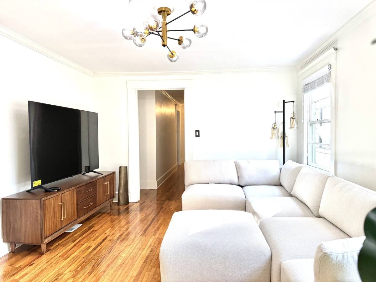 Apartment for rent at 512 E Waldburg #A, Savannah, GA 31401