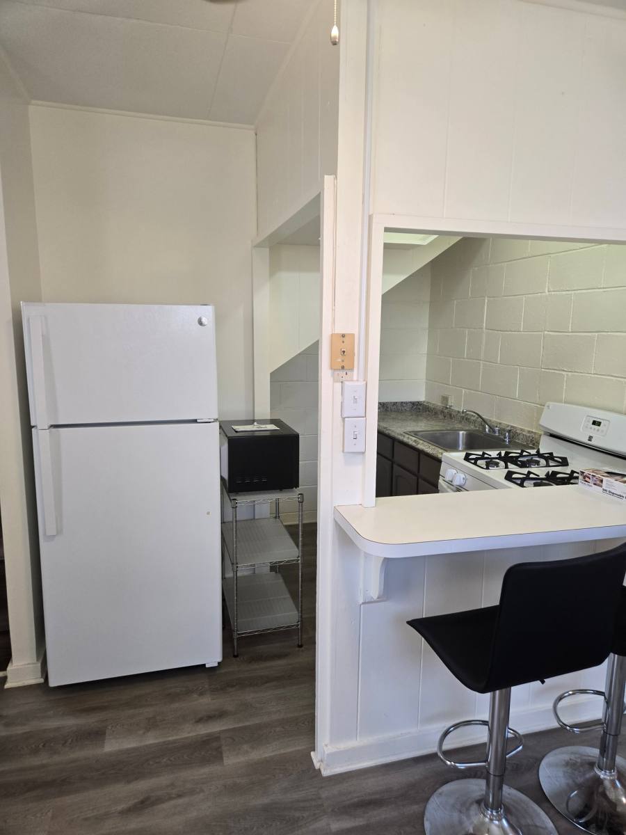 Apartment for rent at 1716 Nanea St, Honolulu, HI 96826