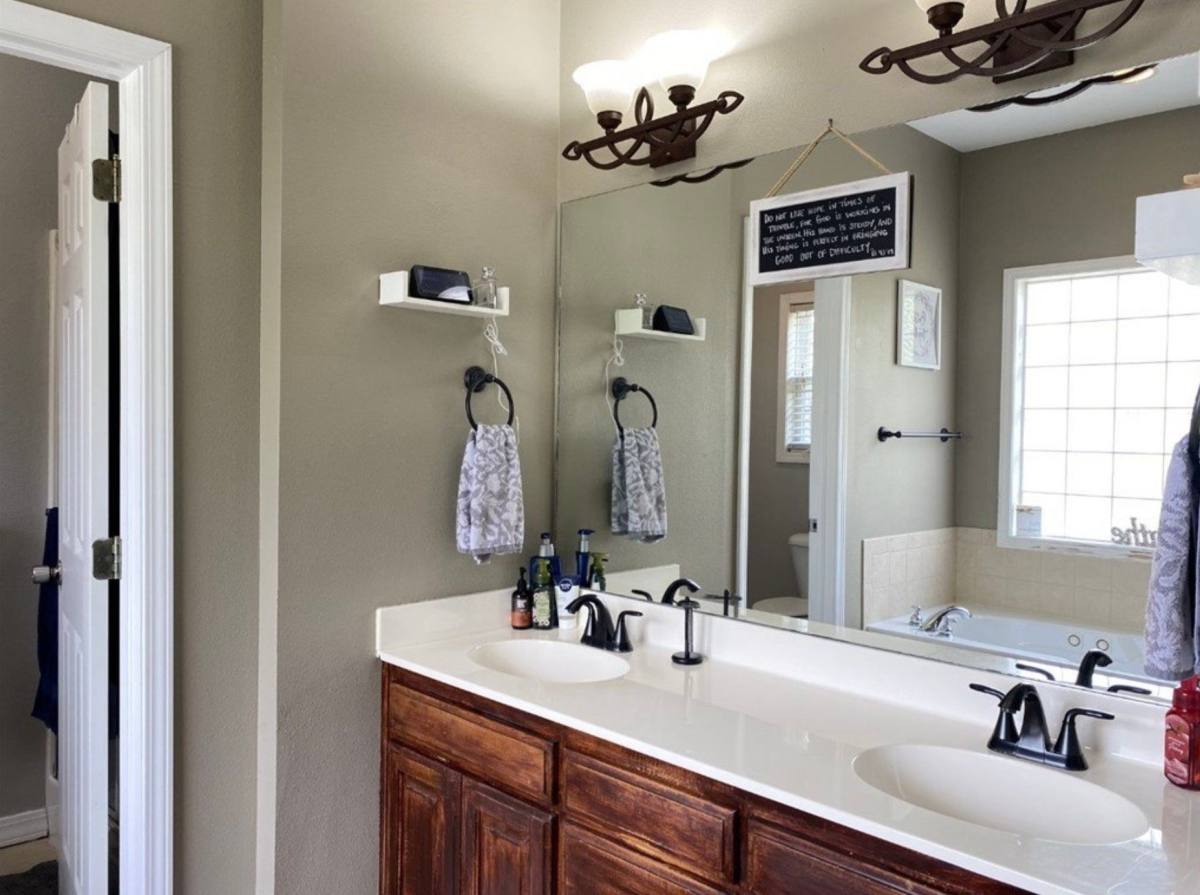 House for rent at 1 Elder Lane, Bella Vista, AR 72714