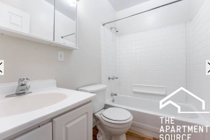 Apartment for rent at 1214 W Wrightwood Ave #G, Chicago, IL 60614