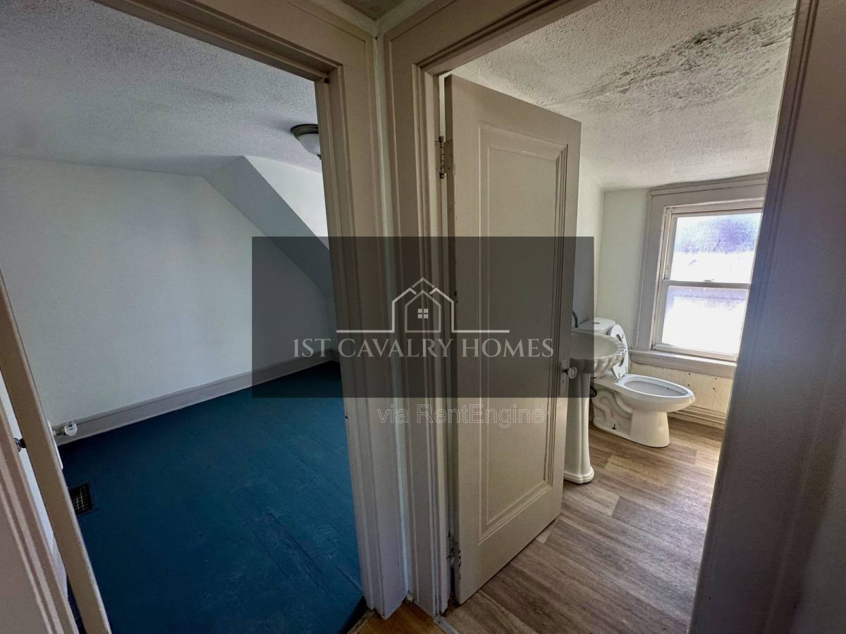 Apartment for rent at 3540 E 154th St #3, Cleveland, OH 44120
