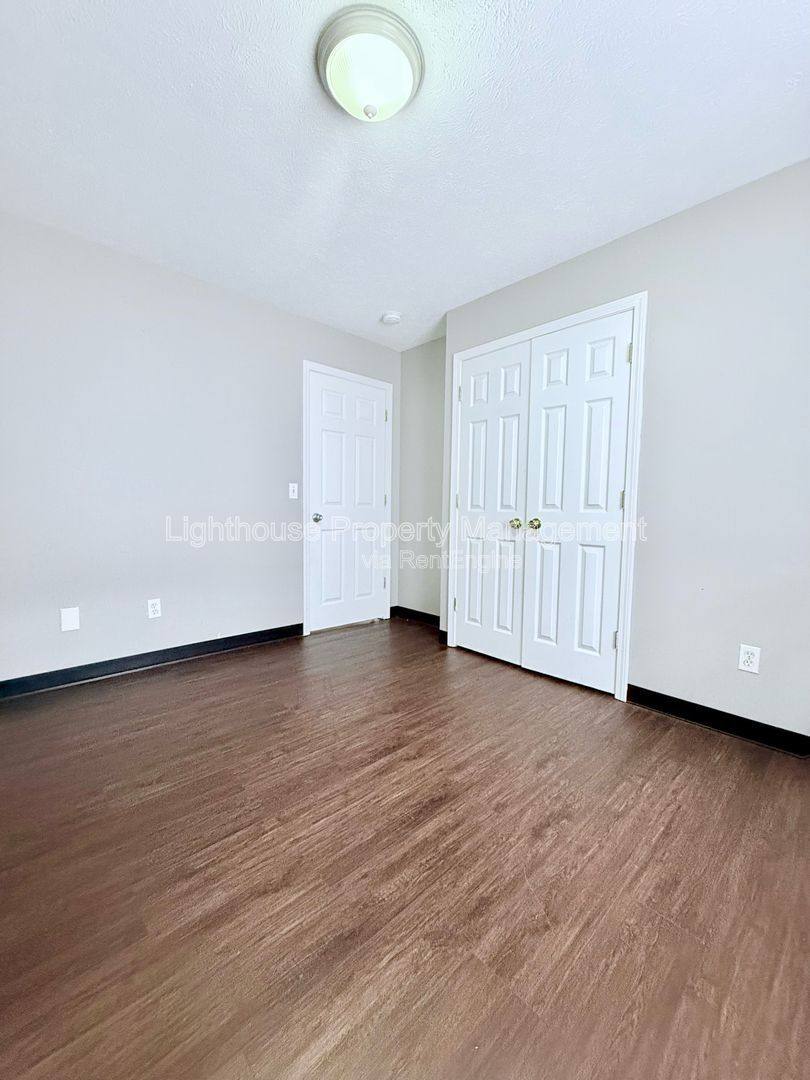 Apartment for rent at 8497 Douglas Ave #1, Kalamazoo, MI 49009
