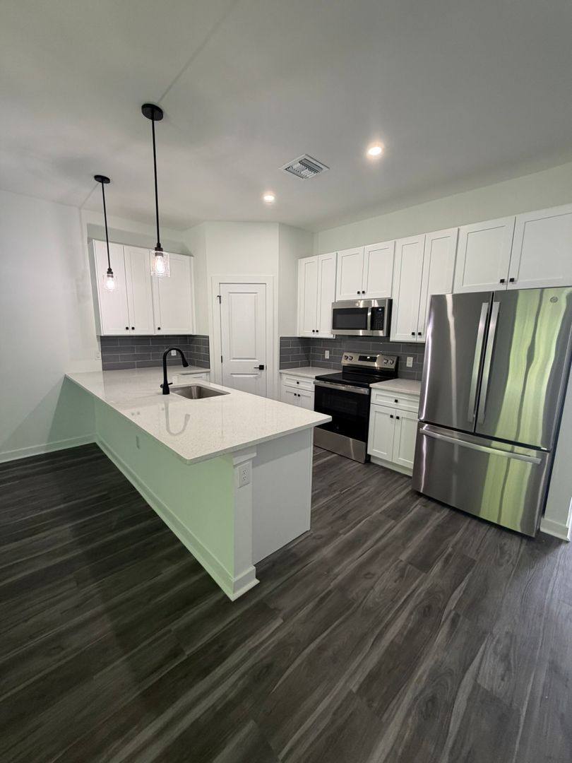 Apartment for rent at 5143 27th St SW, Lehigh Acres, FL 33973
