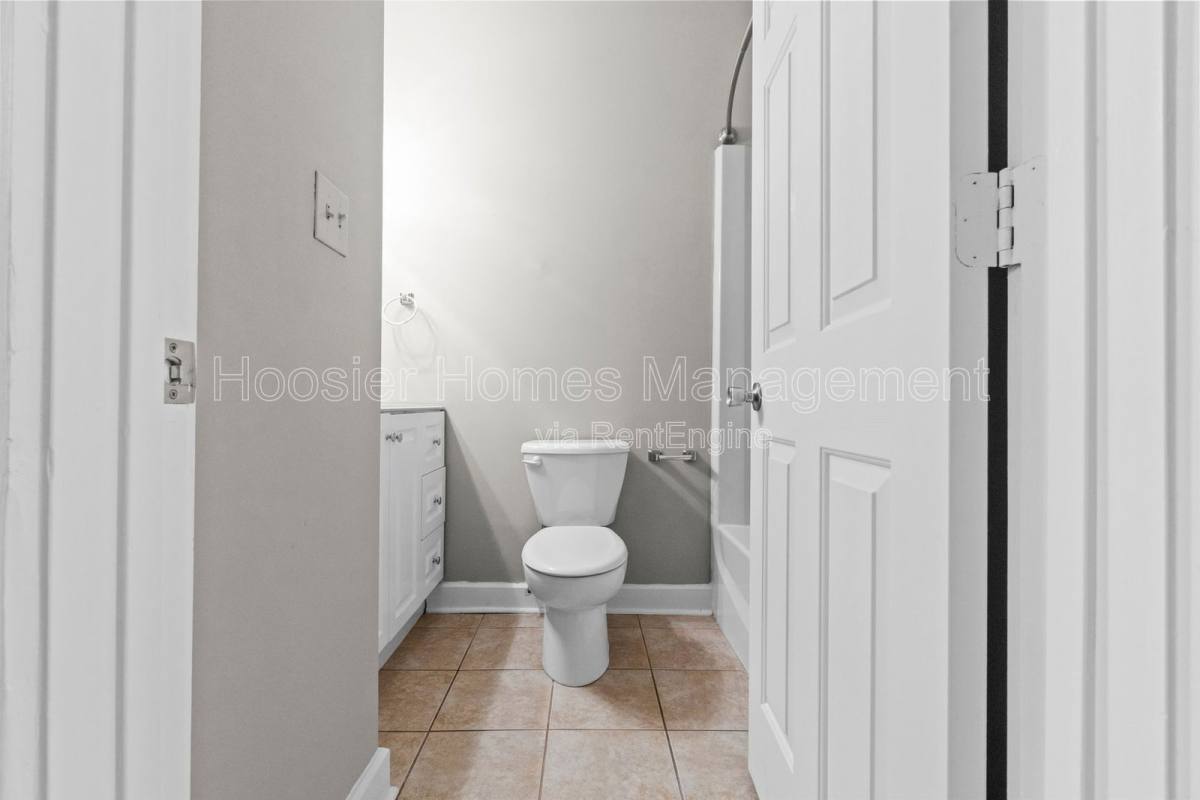 Condo for rent at 920 Broadway St #CONDO B, Indianapolis, IN 46202