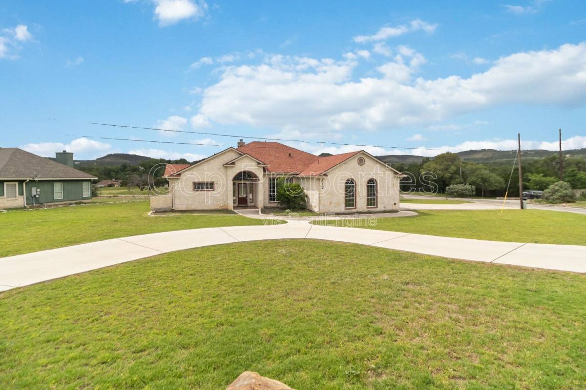 House for rent at 412 Shayla Lane, Canyon Lake, TX 78133