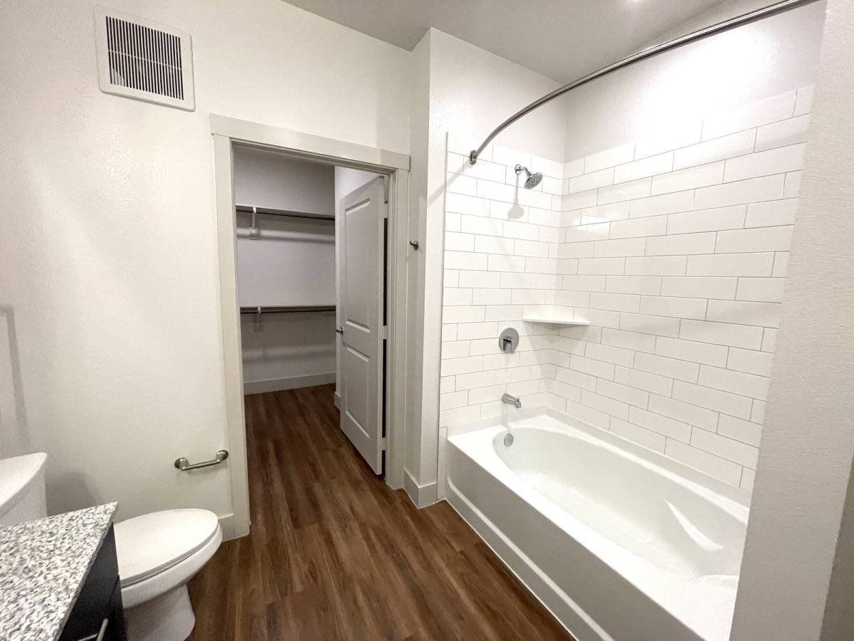 Apartment for rent at 615 E Foster Crossing Rd, Anna, TX 75409