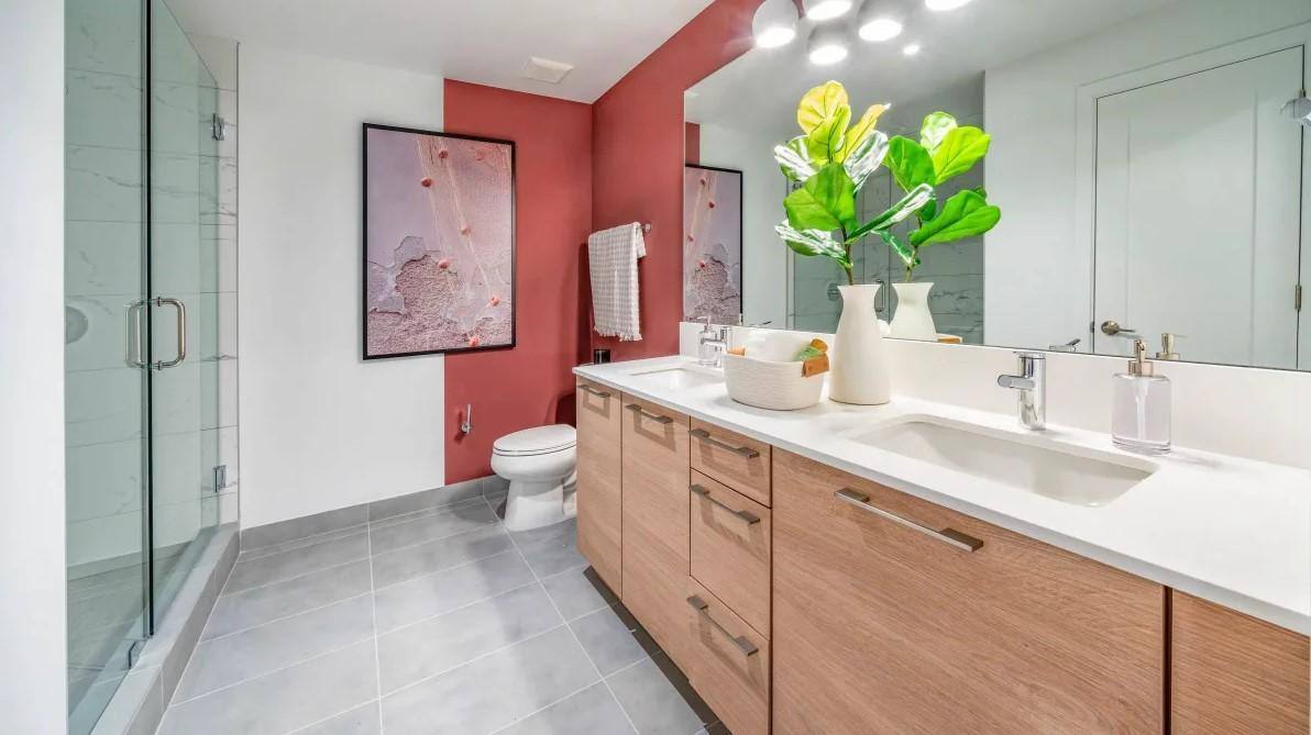 Apartment for rent at 1001 NW 7th St, Miami, FL 33136