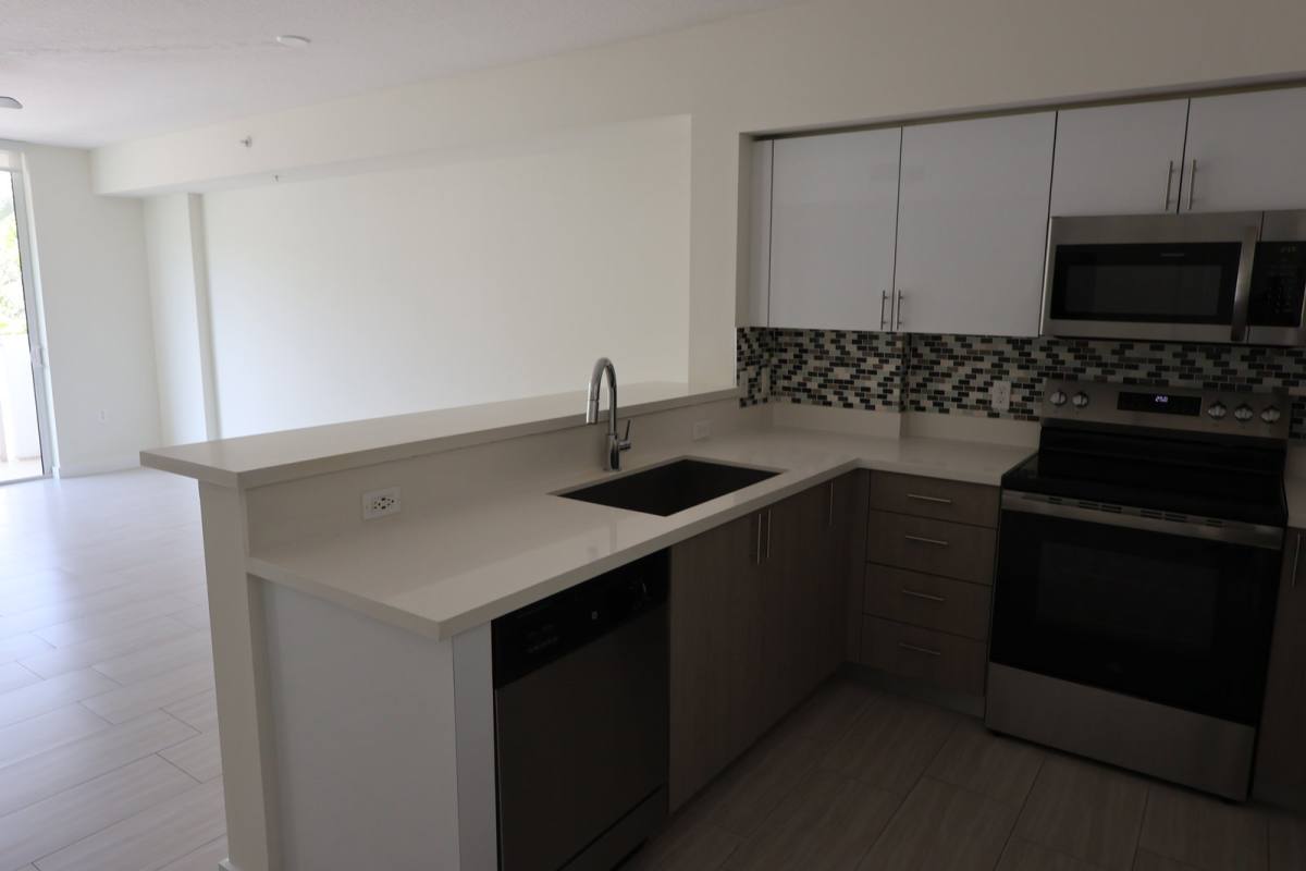 Apartment for rent at 551 NE 39th St #206, Miami, FL 33137
