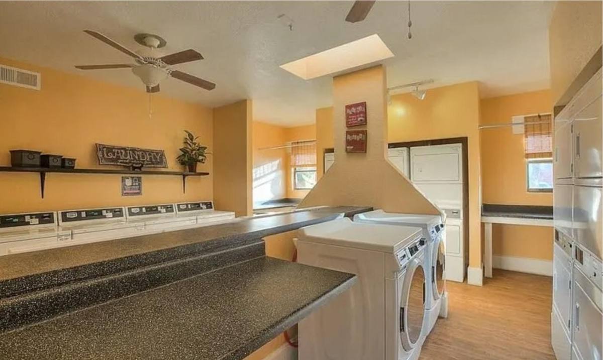 Apartment for rent at 900 Country Club Dr SE, Rio Rancho, NM 87124