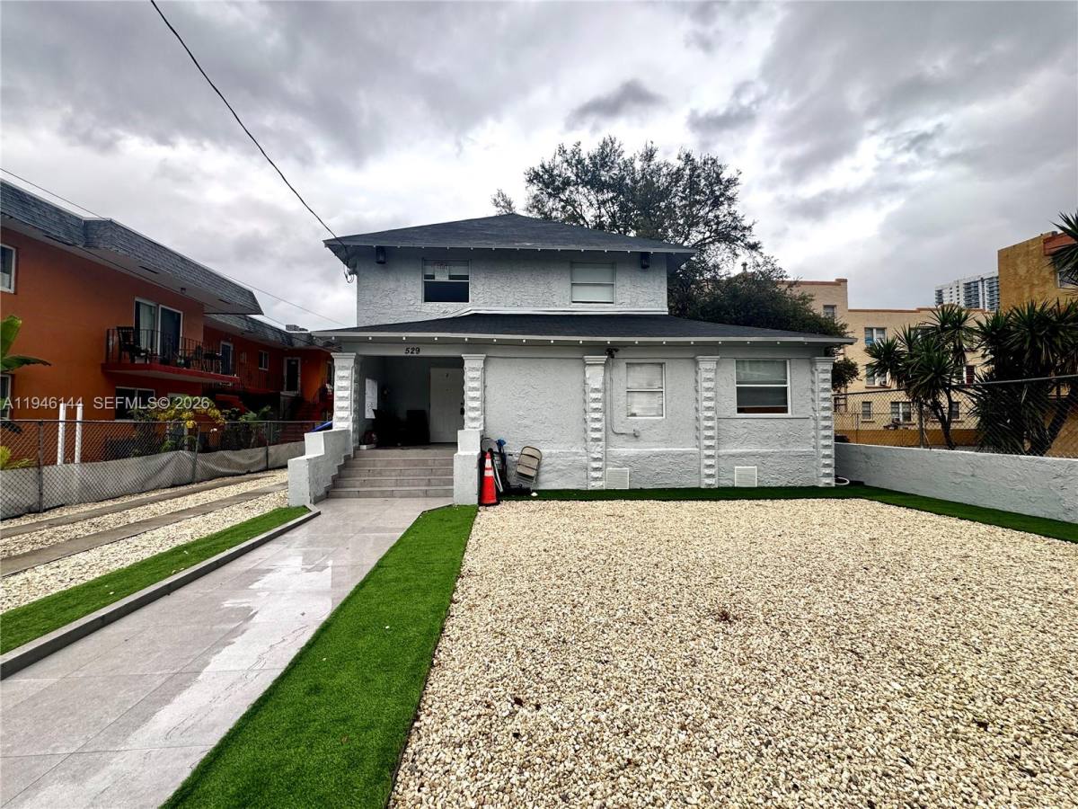 Apartment for rent at 529 SW 3rd St #2, Miami, FL 33130