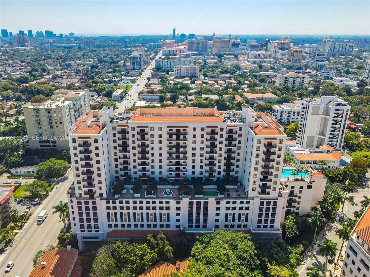 Condo for rent at 888 Douglas Rd #807, Miami, FL 33134