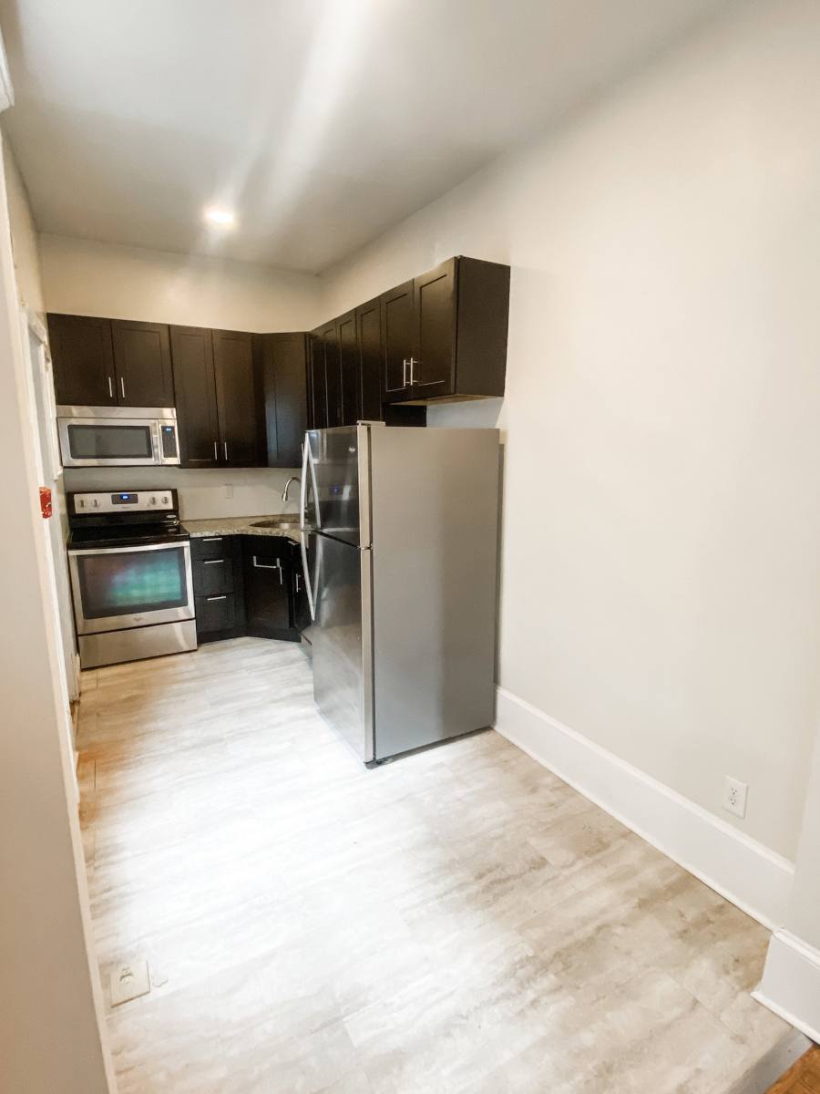 Apartment for rent at 1510 Pine St #2R, Philadelphia, PA 19102
