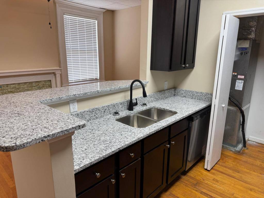 Apartment for rent at 952 Georgia Ave #16, Macon, GA 31201