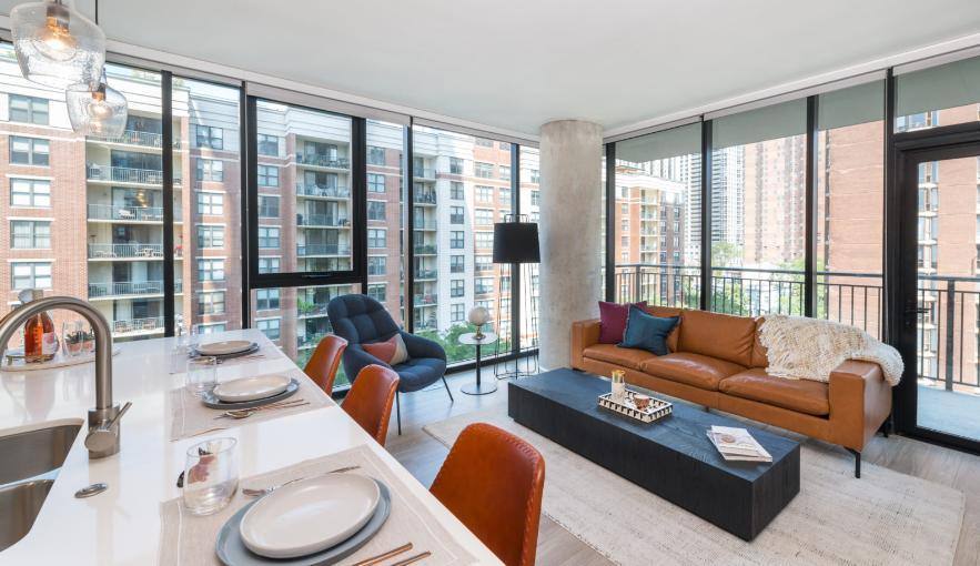 Apartment for rent at 833 N Clark St, Chicago, IL 60610