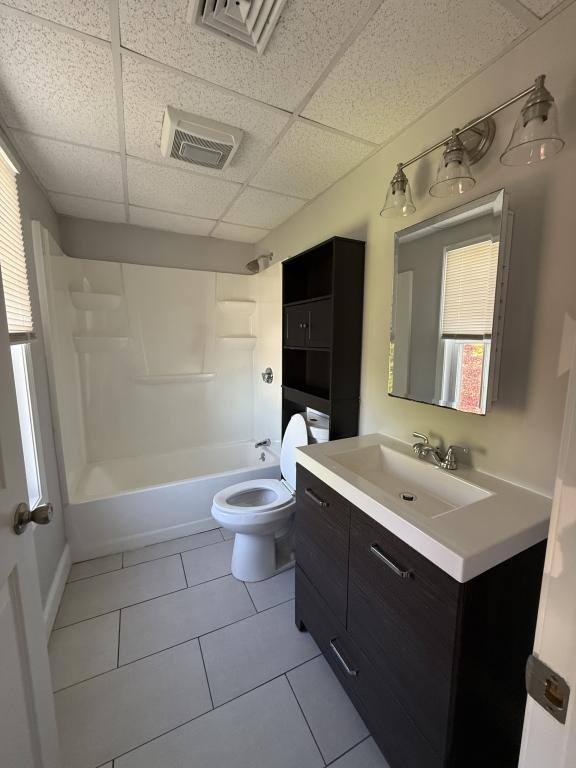 Apartment for rent at 70-72 Plain St, Fall River, MA 02723