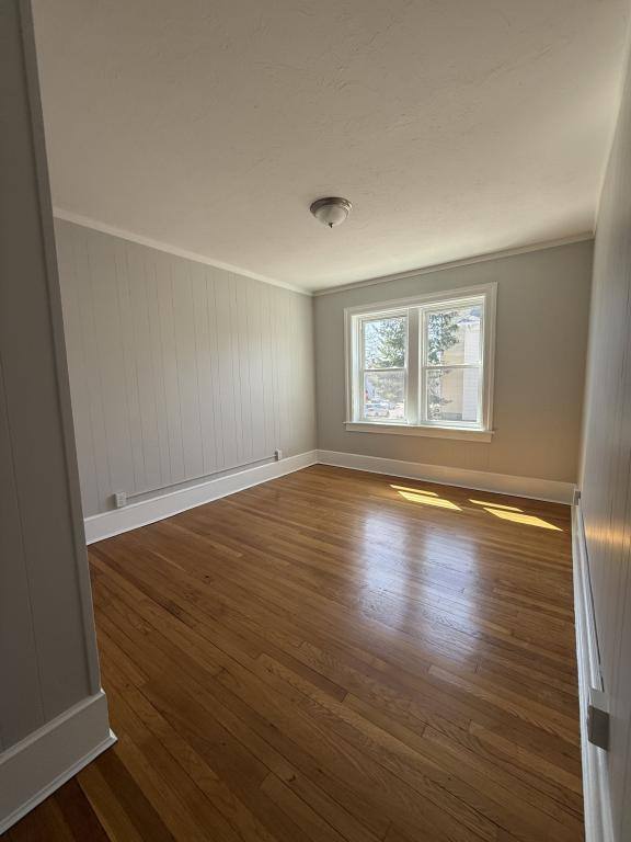 Apartment for rent at 476 Locust St, Fall River, MA 02720