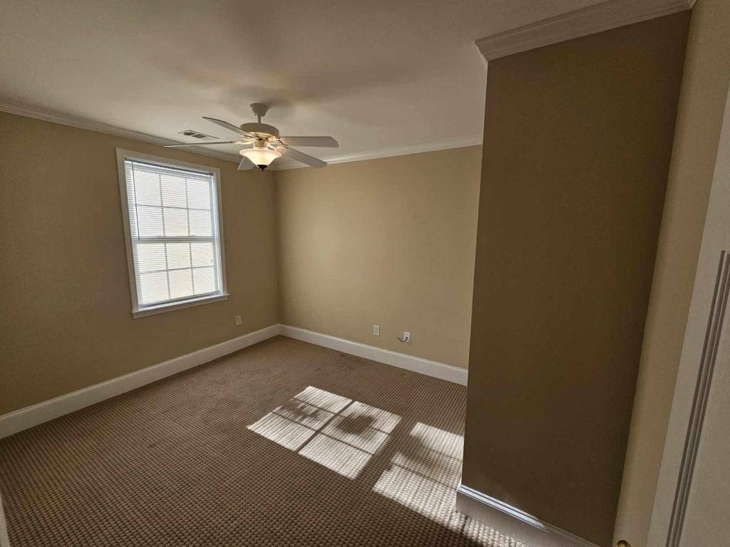 Townhouse for rent at 133 Auburn Ave, Macon, GA 31204