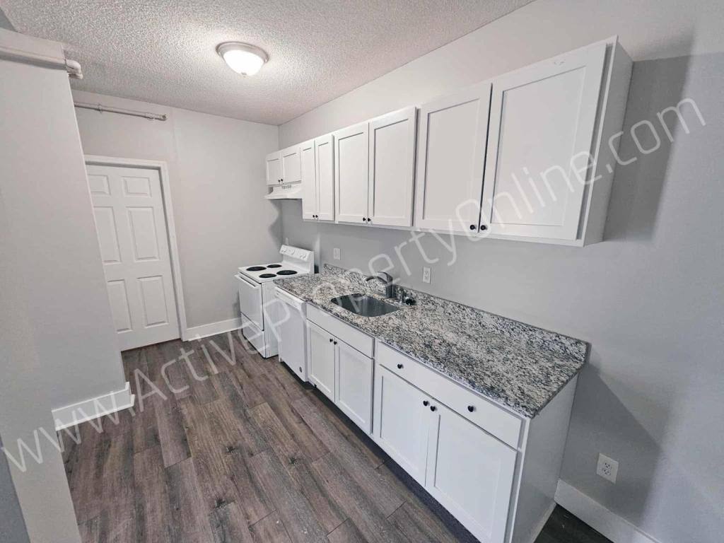 House for rent at 1873 Hardeman Ave #C, Macon, GA 31201