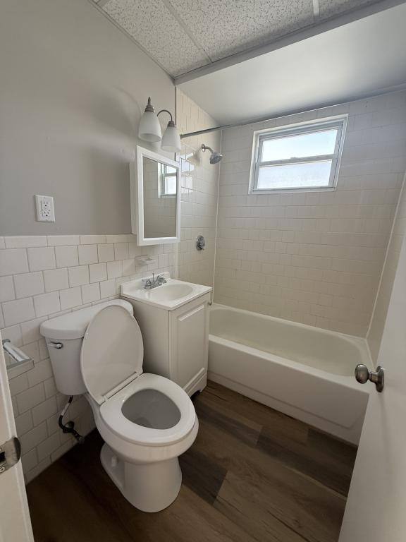 Apartment for rent at 225 Davis St, Fall River, MA 02720