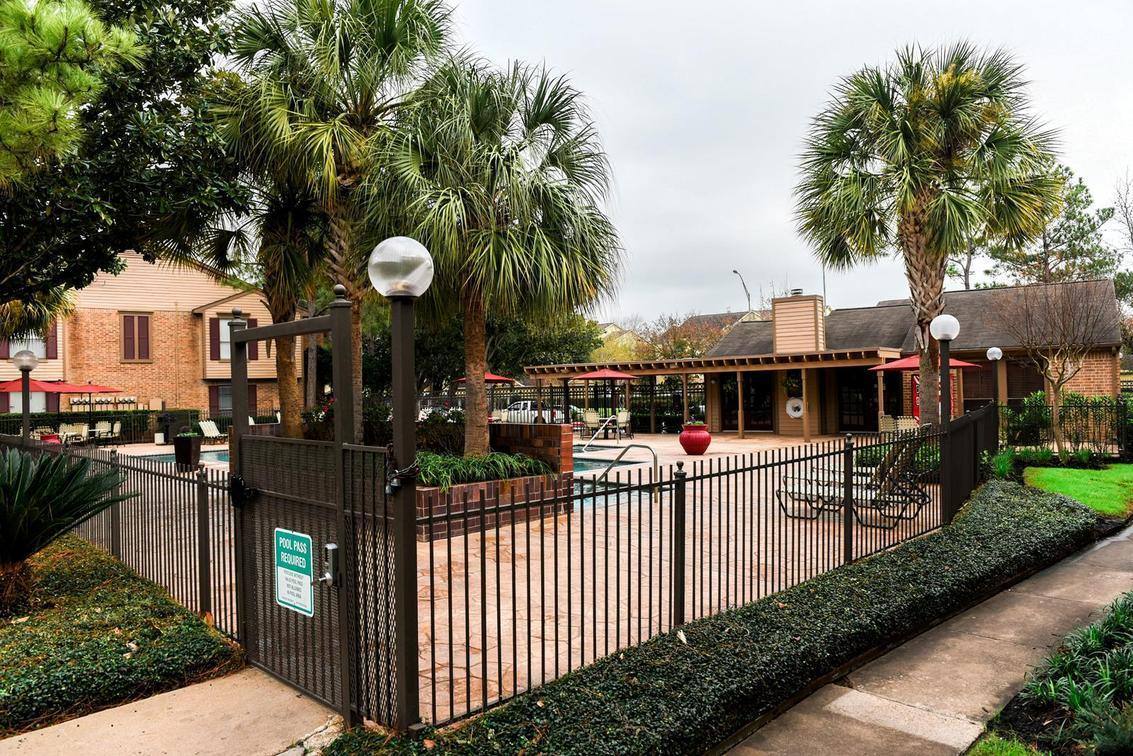Apartment for rent at Westborough Crossing Apartment Homes, 2031 Westborough Dr, Katy, TX 77449