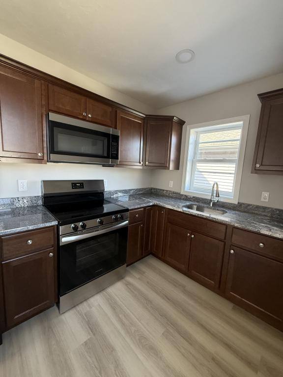 Apartment for rent at 169 Grant St, Fall River, MA 02721