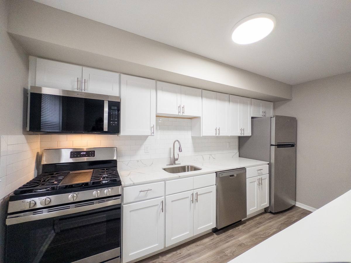 Apartment for rent at Orchard View, 498 Plaza Blvd, Morrisville, PA 19067