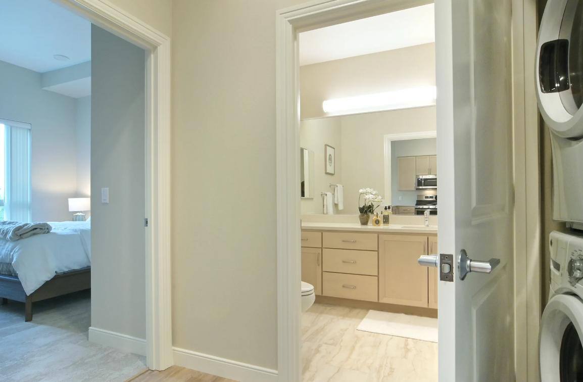 Apartment for rent at 35 Club Rd, Eugene, OR 97401