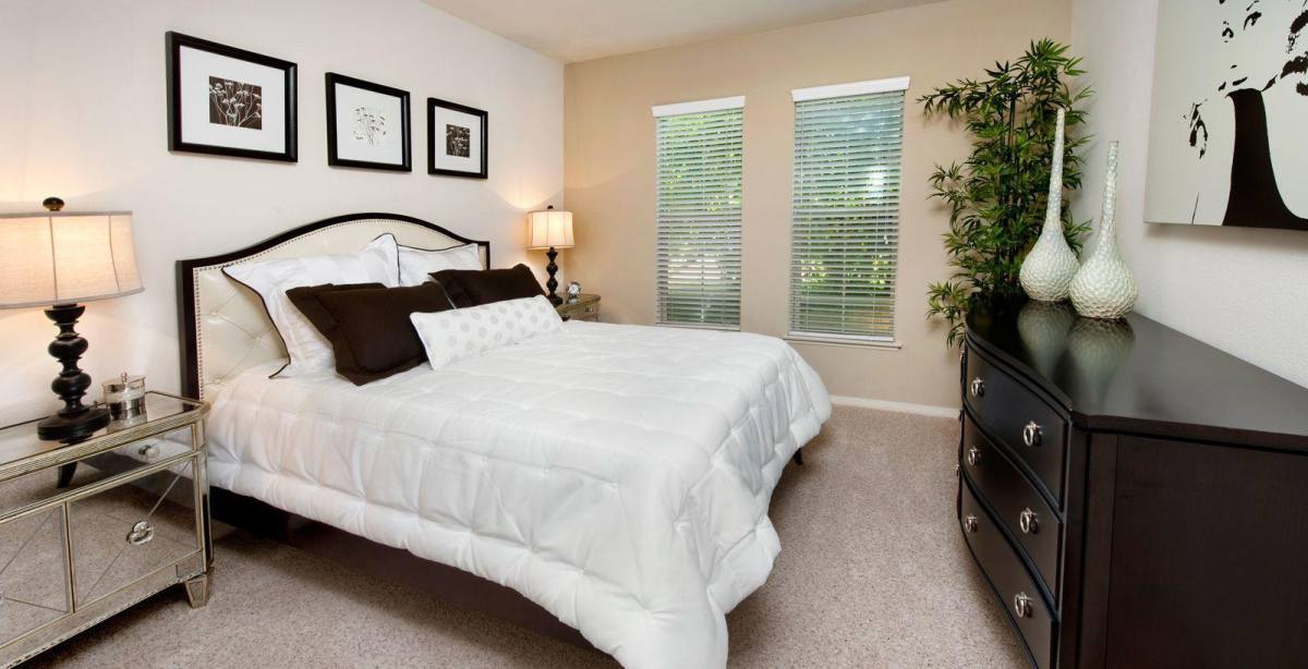 Apartment for rent at Windsor Lofts at Universal City, 4055 Lankershim Blvd, Studio City, CA 91604