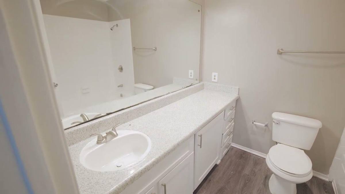 Apartment for rent at Cypress Point, 1805 Hospital Dr, Jackson, MS 39204