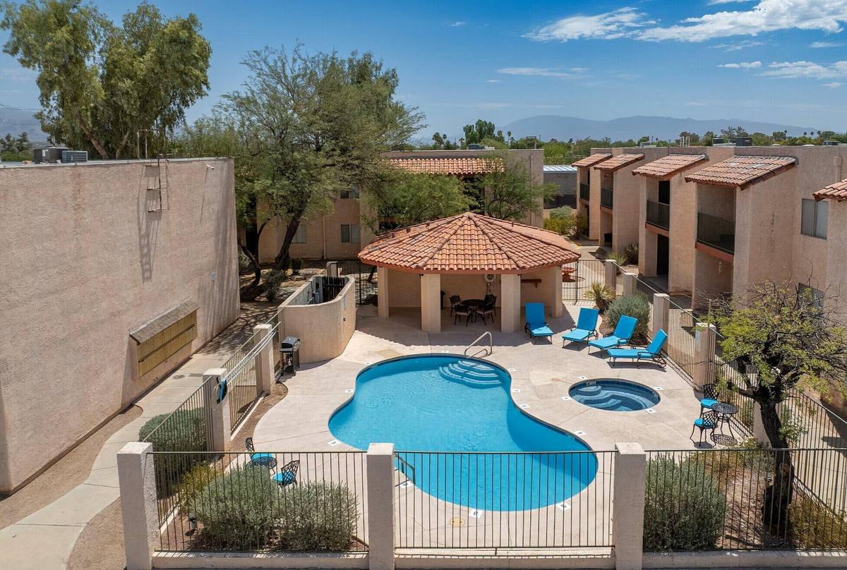 Apartment for rent at Shadow Ridge, 4040 E Fort Lowell Rd, Tucson, AZ 85712