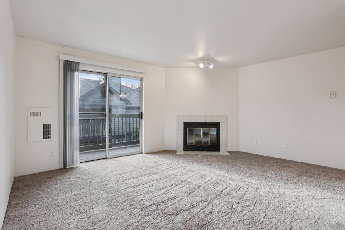 Apartment for rent at 3502 204th St SW #C202, Lynnwood, WA 98036
