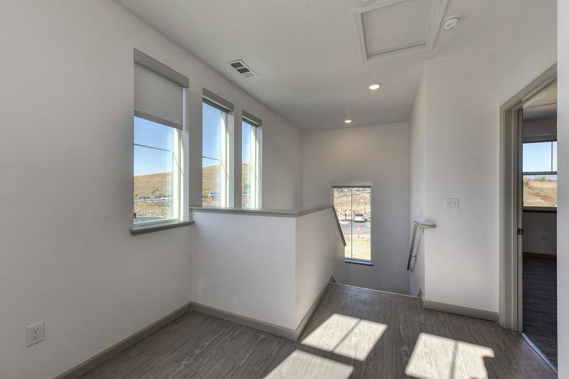 Apartment for rent at 101 Pique Loop, Folsom, CA 95630