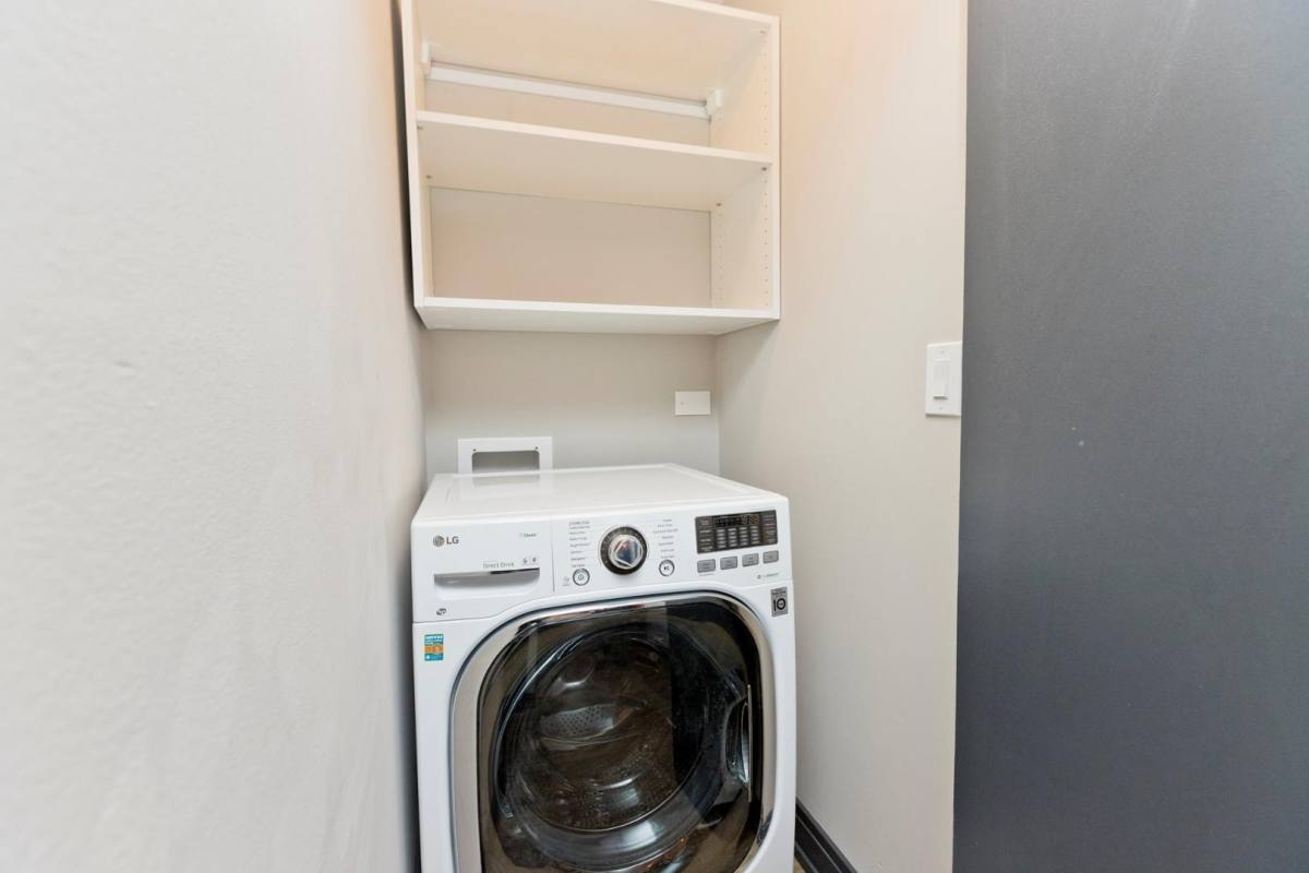 Apartment for rent at 512 West Wrightwood Condominiums, 512 W Wrightwood Ave #4D, Chicago, IL 60614