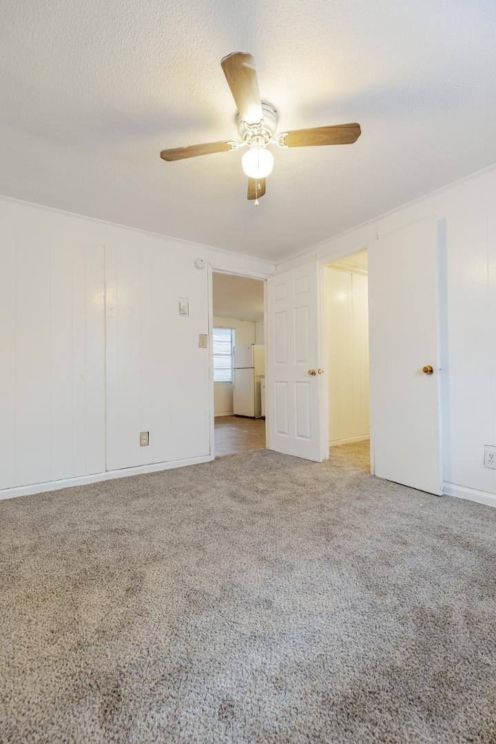 Apartment for rent at 4105 Ohear Ave, North Charleston, SC 29405