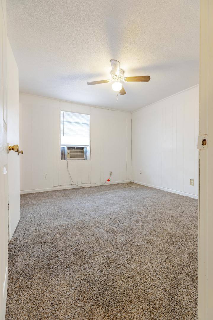 Apartment for rent at 4105 Ohear Ave, North Charleston, SC 29405