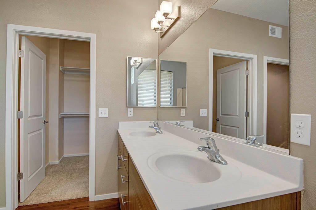 Apartment for rent at Cobalt, 18350 N 32nd St, Phoenix, AZ 85032