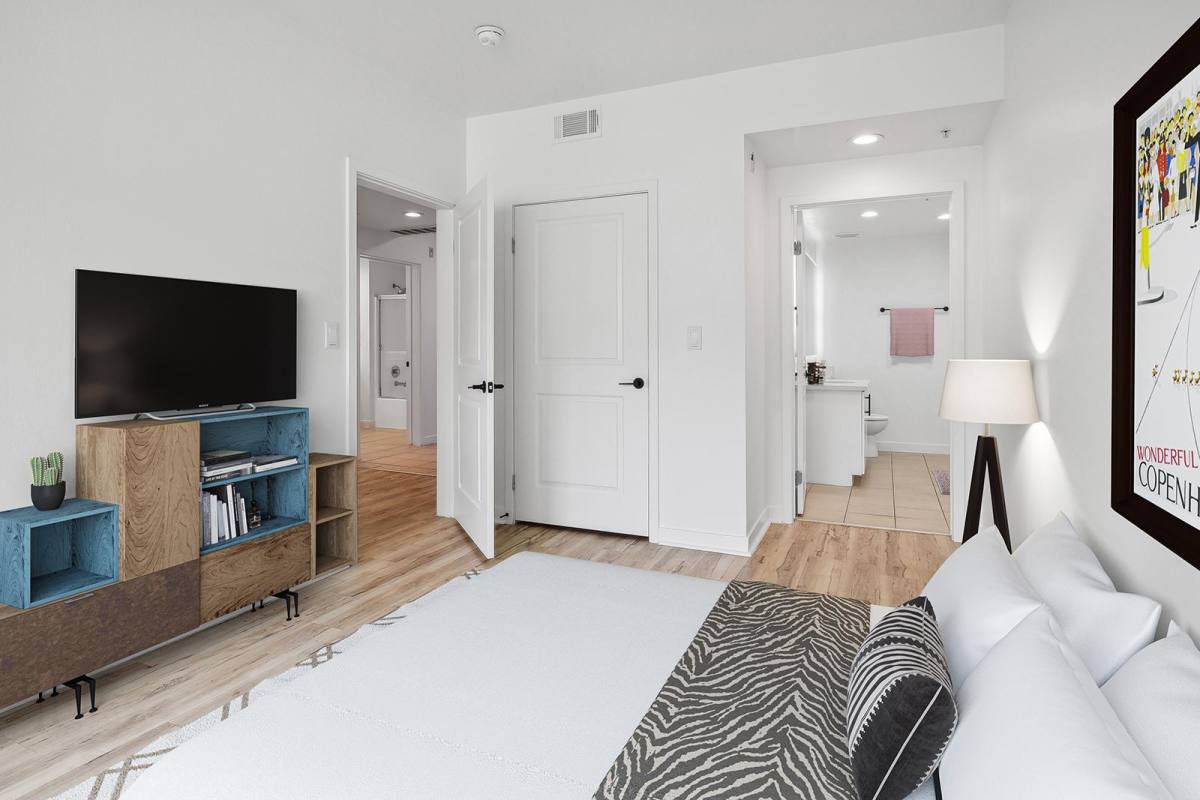 Apartment for rent at 1548 6th St, Santa Monica, CA 90401