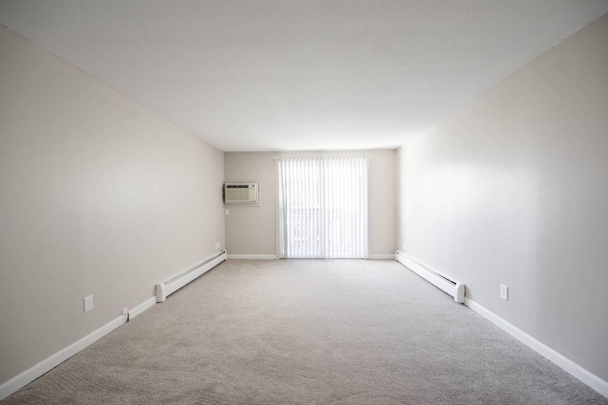 Apartment for rent at Imperial Gardens Apartment Homes, 1982-1990 Middlesex St #4, Lowell, MA 01851