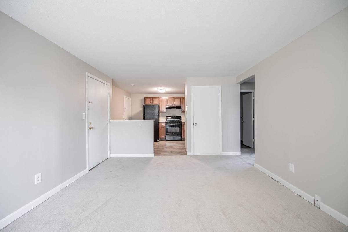 Apartment for rent at Imperial Gardens Apartment Homes, 1982-1990 Middlesex St #4, Lowell, MA 01851