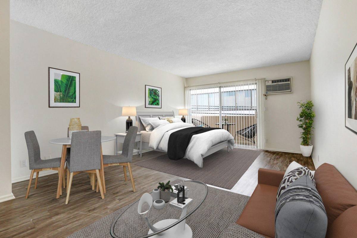 Apartment for rent at South Wooster, 835 S Wooster St, Los Angeles, CA 90035