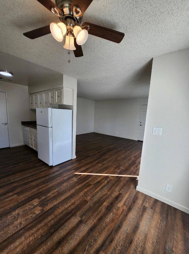 Apartment for rent at Brookdale North, 344 E Brookdale Dr #326, Merced, CA 95340